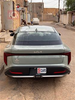كيا K4